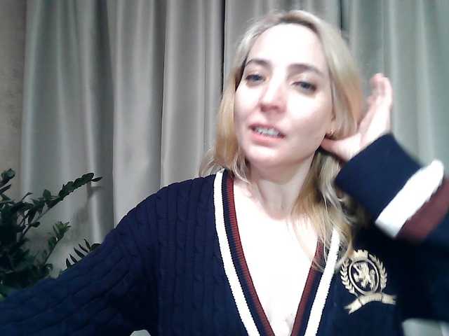 mariska-kiska live cam preview