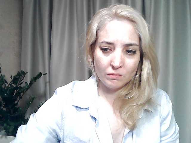 mariska-kiska live cam on BongaCams