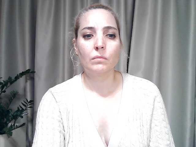 mariska-kiska live cam preview