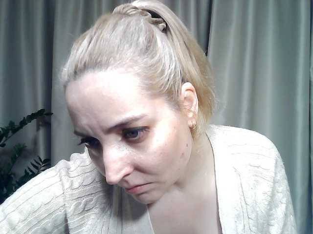 mariska-kiska live cam preview