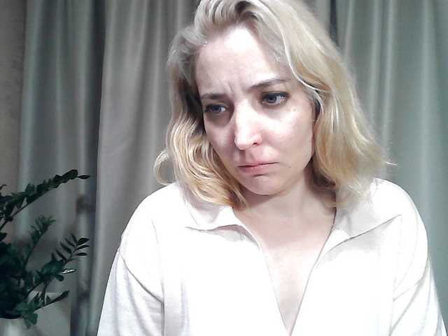 mariska-kiska live cam on BongaCams