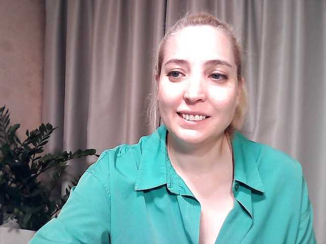 mariska-kiska live cam on BongaCams