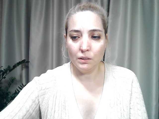 mariska-kiska live cam preview