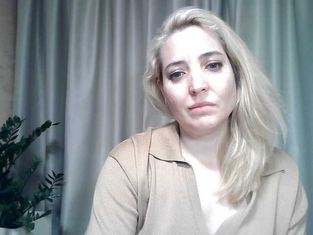 mariska-kiska live cam preview