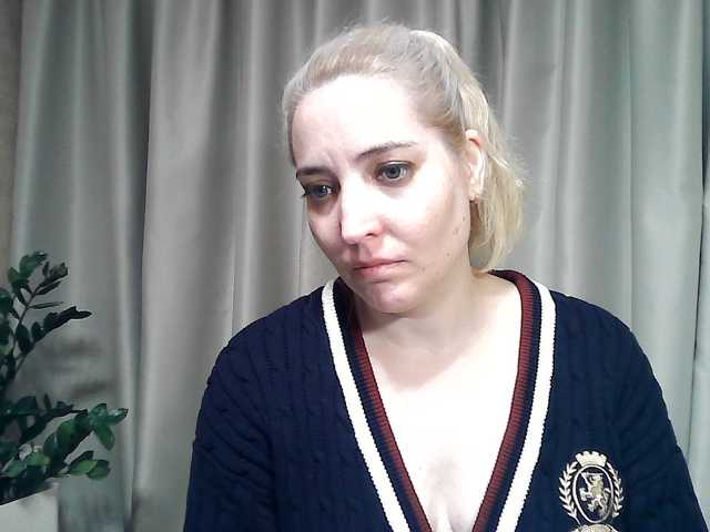 mariska-kiska live cam on BongaCams