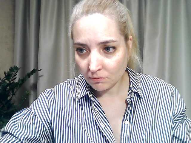 mariska-kiska live cam on BongaCams