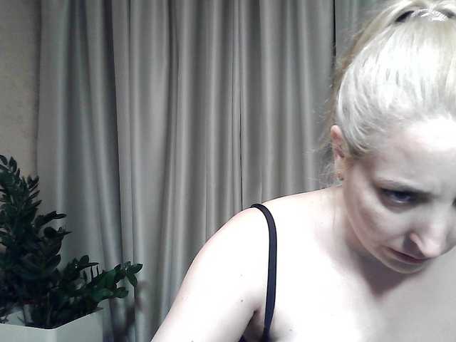 mariska-kiska live webcam show