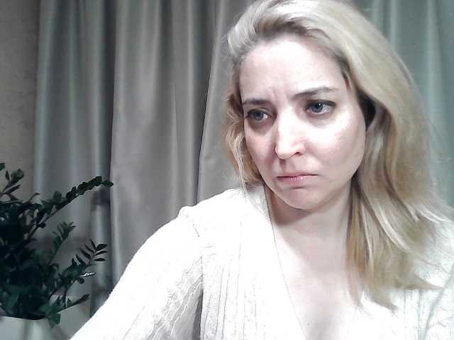 mariska-kiska live cam on BongaCams