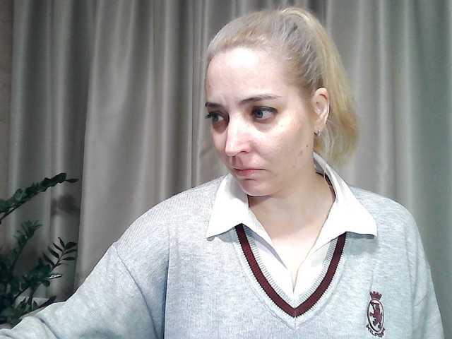 mariska-kiska live cam on BongaCams