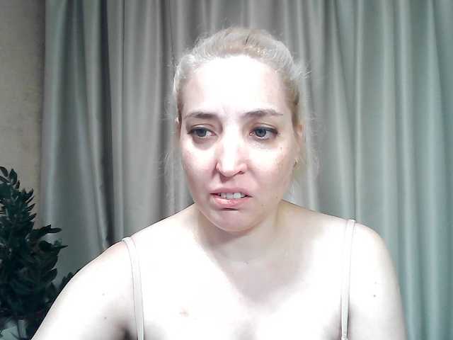 mariska-kiska live webcam show