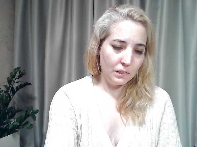 mariska-kiska live cam on BongaCams