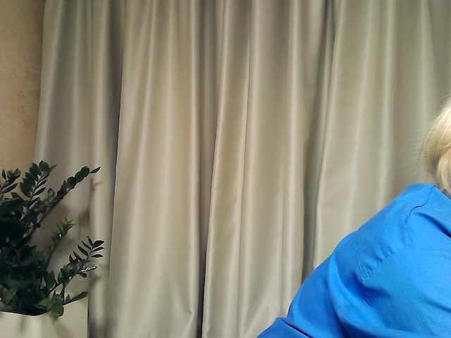mariska-kiska live cam preview