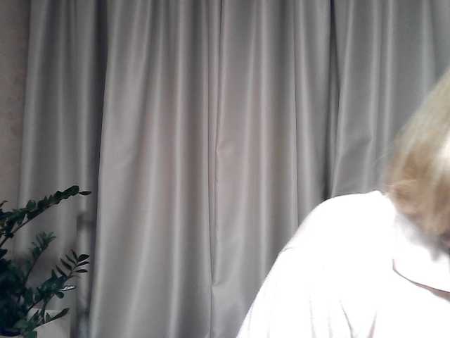 mariska-kiska live cam on BongaCams