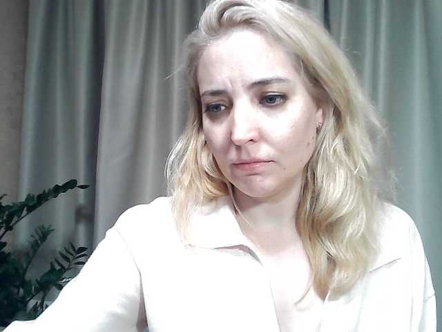 mariska-kiska live cam on BongaCams