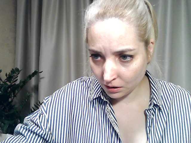 mariska-kiska live cam preview