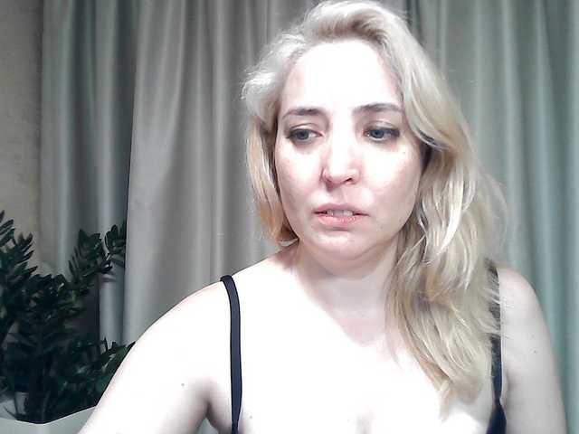 mariska-kiska live webcam show