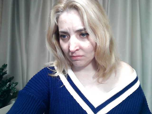 mariska-kiska's BongaCams show and profile