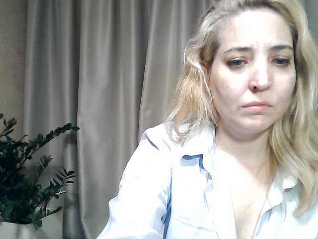 mariska-kiska live cam on BongaCams