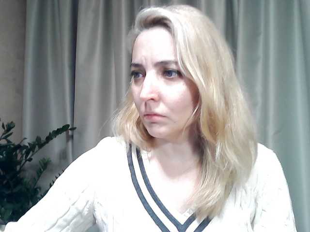 mariska-kiska live cam preview