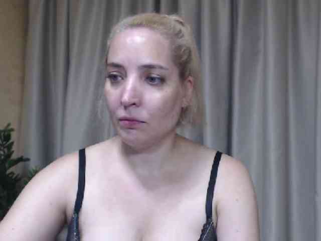 mariska-kiska webcam