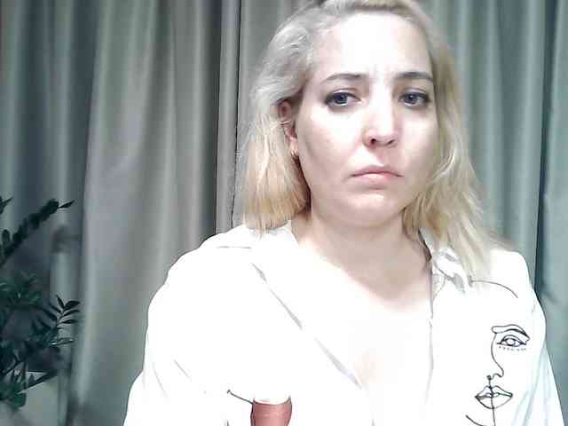 mariska-kiska webcam