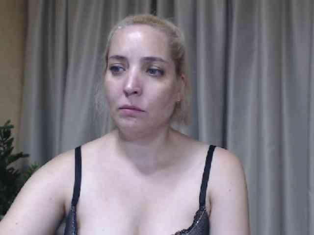 mariska-kiska webcam