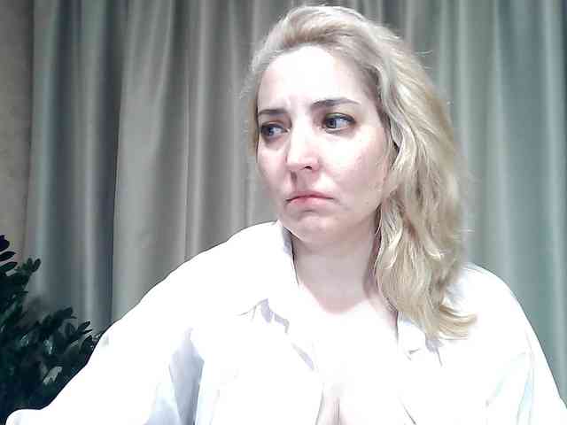 mariska-kiska webcam