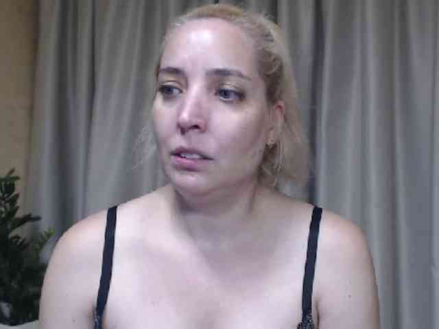 mariska-kiska webcam