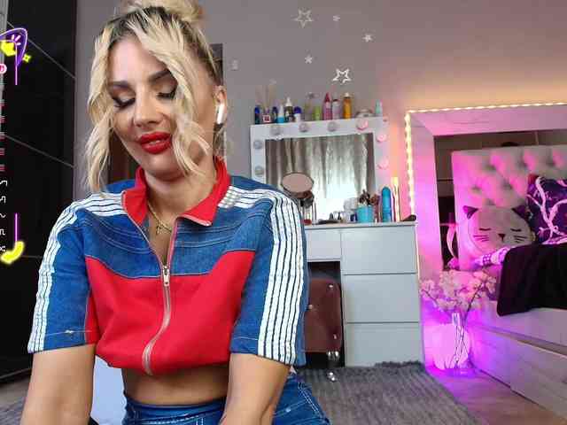 Allesya23 webcam