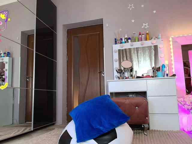 Allesya23 webcam