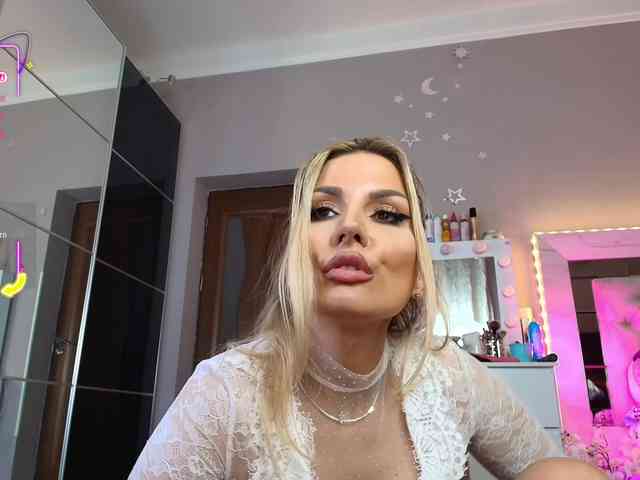 Model: Allesya23