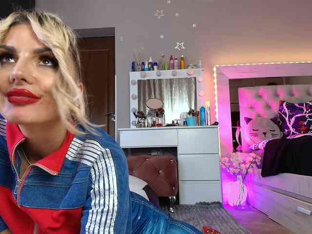 Allesya23