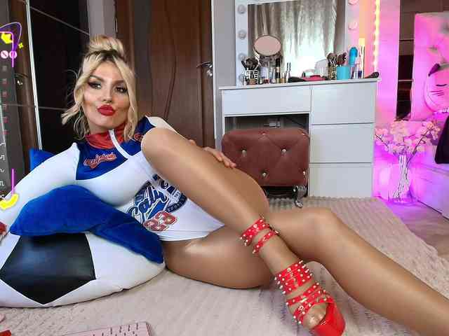 Allesya23 webcam