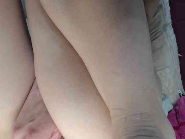 juliesquirts