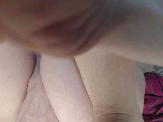 juliesquirts