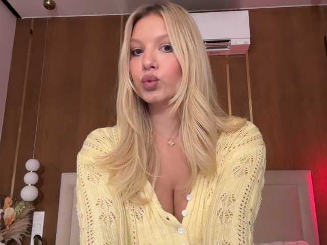 KillersTits live cam on BongaCams