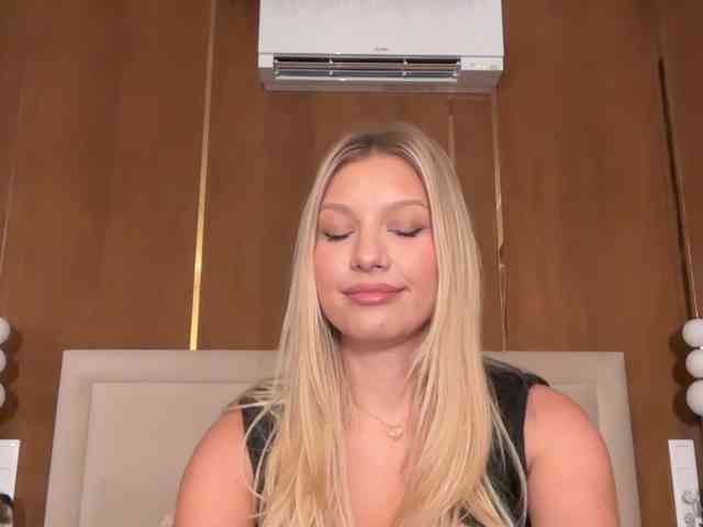 KillersTits webcam