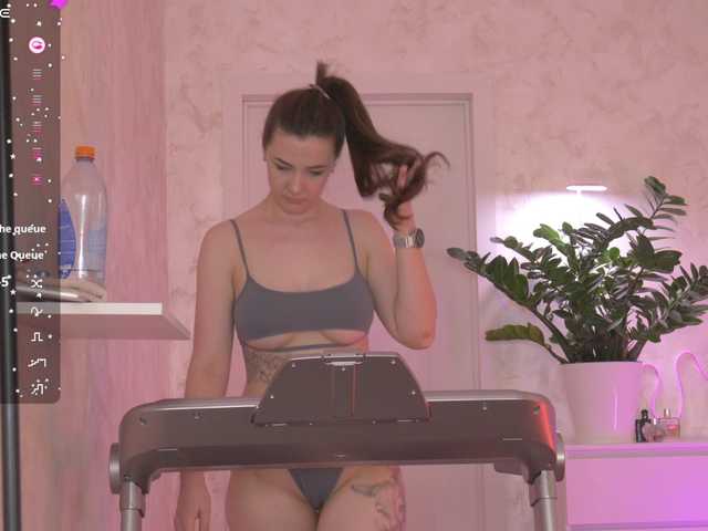 MissJuliaa's BongaCams show and profile