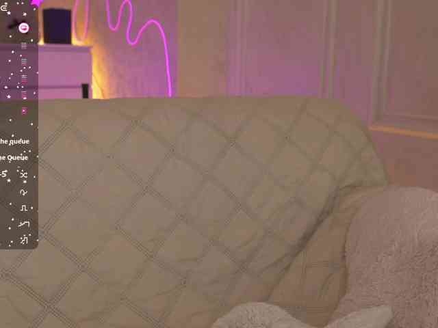 MissJuliaa Sex Cam Show
