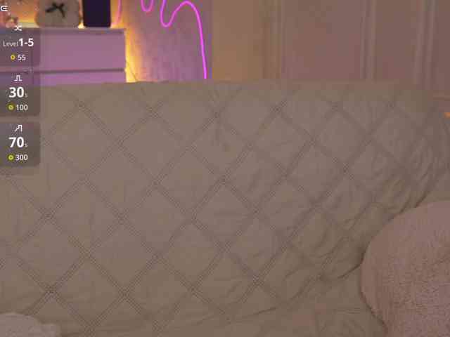 RoyalW webcam