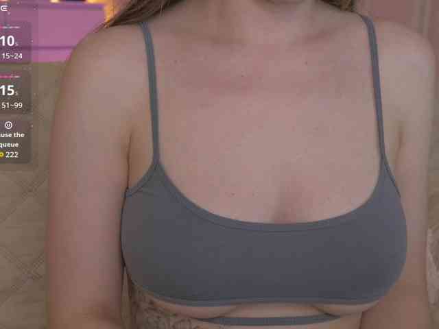 RoyalW webcam