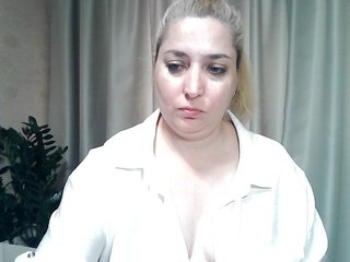 KickaIricka Porn Show