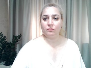 KickaIricka Porn Show