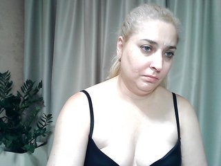 KickaIricka Porn Show