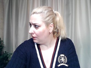 KickaIricka Porn Show