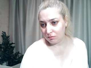 KickaIricka Porn Show