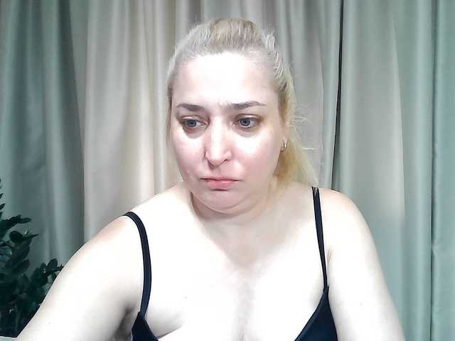 KickaIricka live webcam show