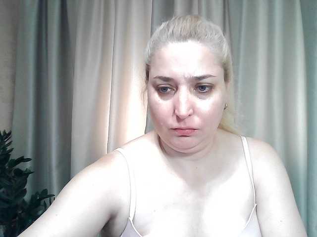 KickaIricka live webcam show
