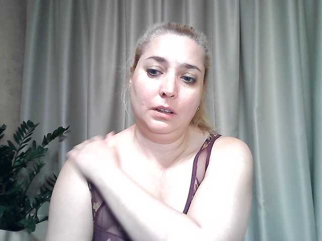 KickaIricka live cam on BongaCams