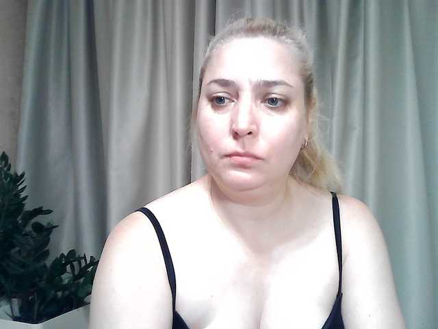 KickaIricka live webcam show